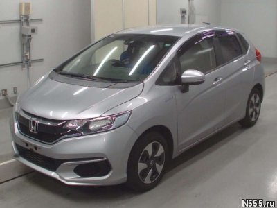 Хэтчбек гибрид Honda Fit кузов GP5 модификация F